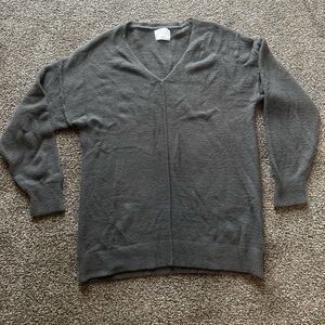 STYLUS Charcoal Gray V-Neck Sweater